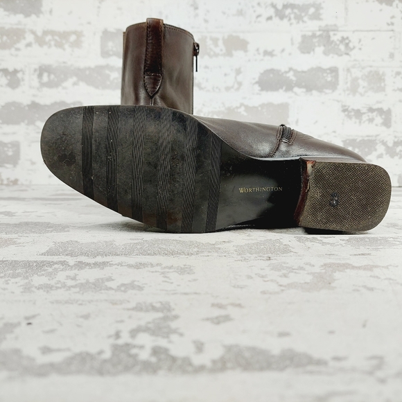 Worthington Brown Leather Stacked Heel Elastic Gore Ankle Boots V741 - Picture 8 of 12